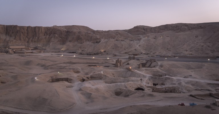 RS23641_Views_theban_necropolis